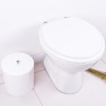 Assento Sanitário Convencional Oval Branco para Vaso Deca - Imagem 5